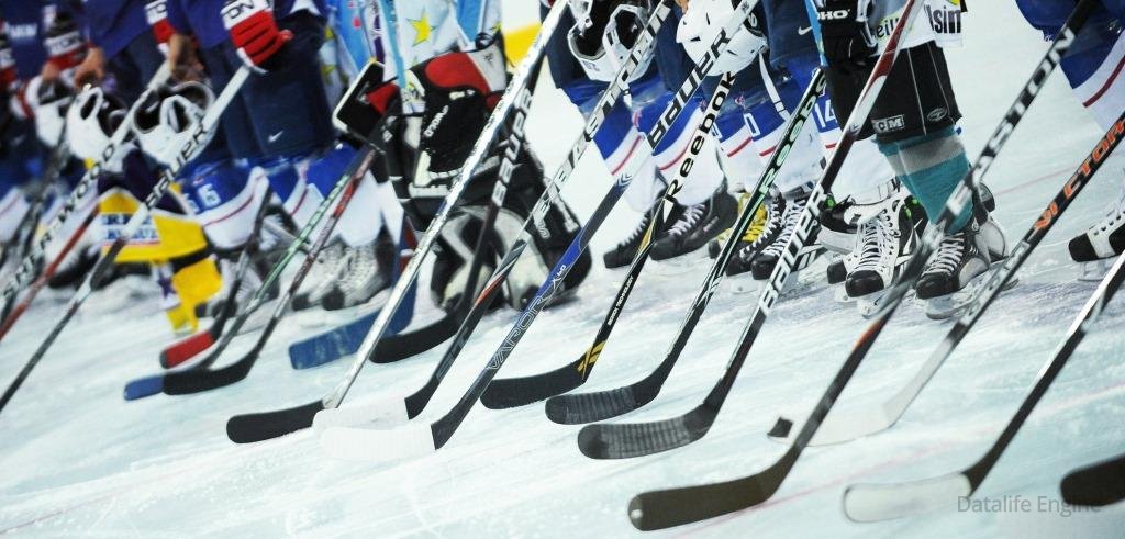 ¿Cómo afecta el terreno de juego al partido de hockey y a las apuestas? 1ganar
